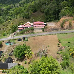 Cuevas Lodge Las Cuevas