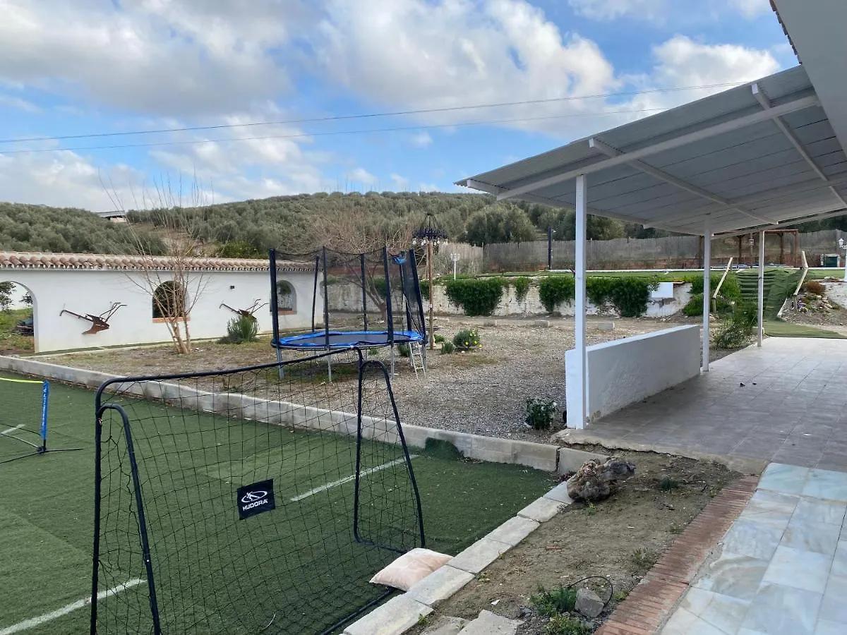 Casa Rural Grupos Grandes Fiestas Pista De Padel (Adults Only) Alora Spain