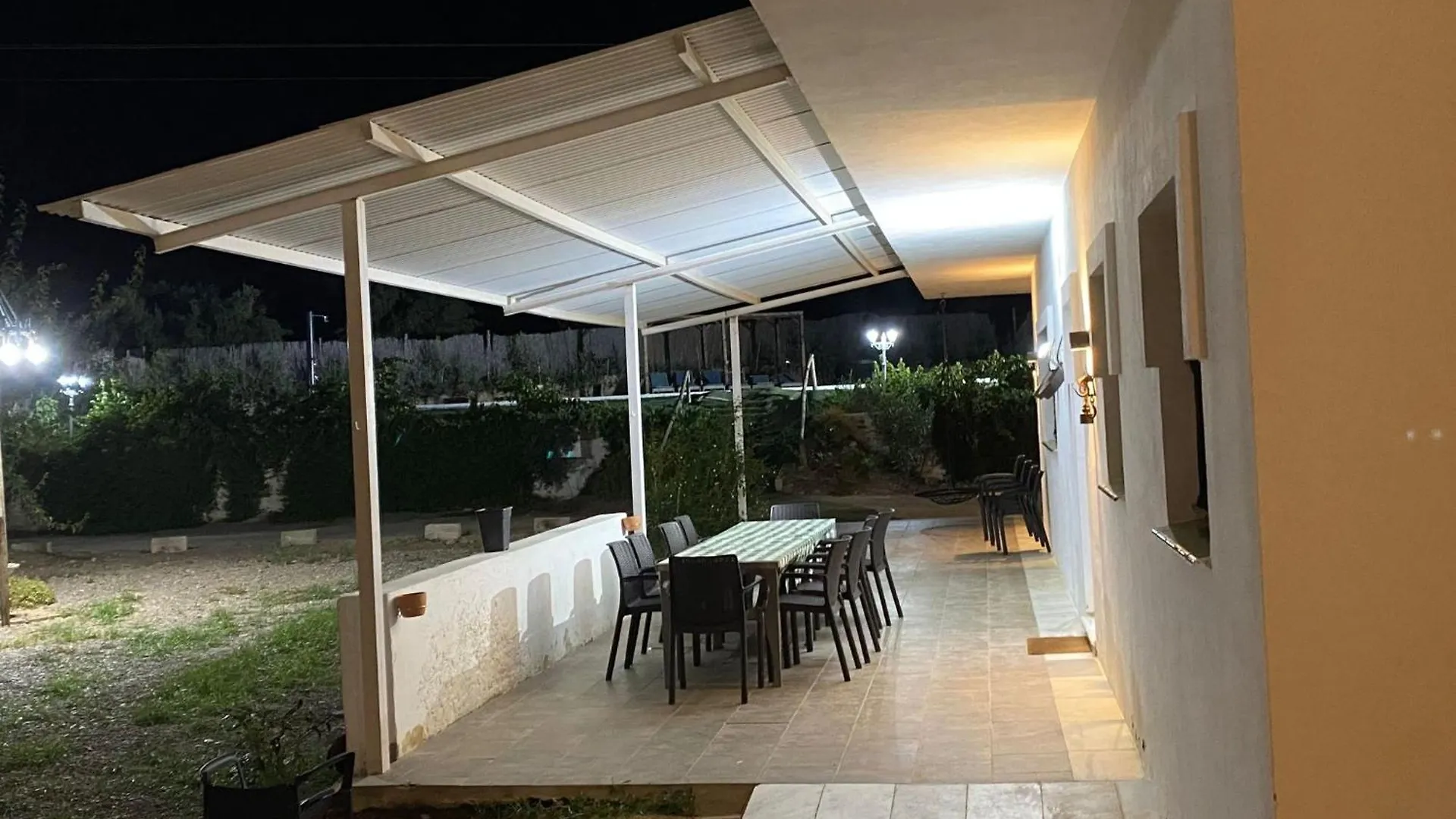 Casa Rural Grupos Grandes Fiestas Pista De Padel (Adults Only) Alora 0*,