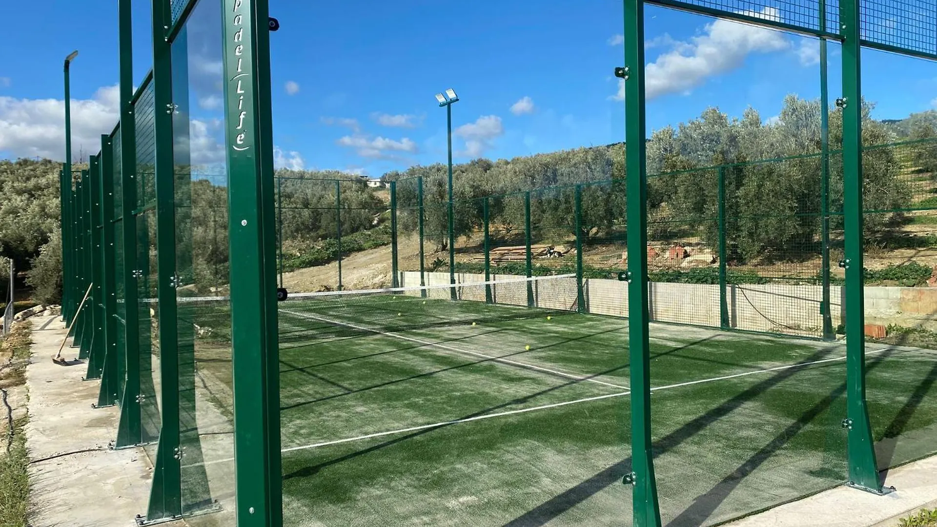 Casa Rural Grupos Grandes Fiestas Pista De Padel (Adults Only) Alora Spain